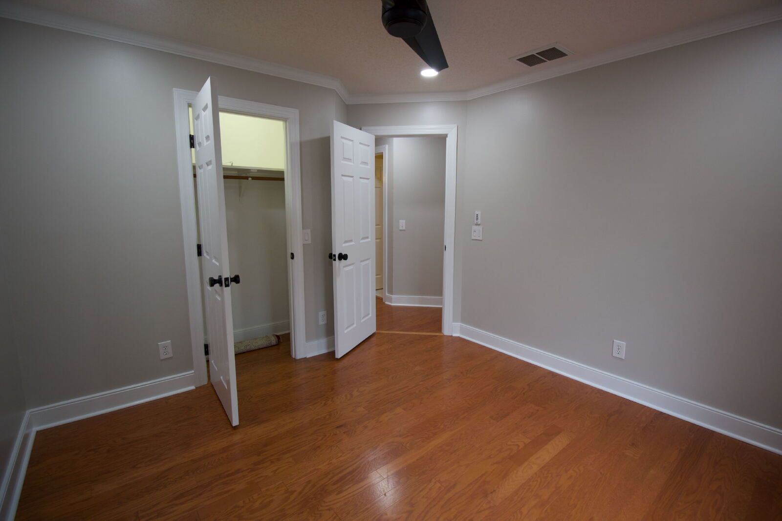 Gallery Image 23