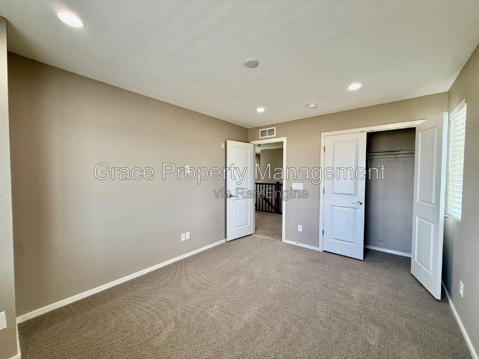 Gallery Image 20
