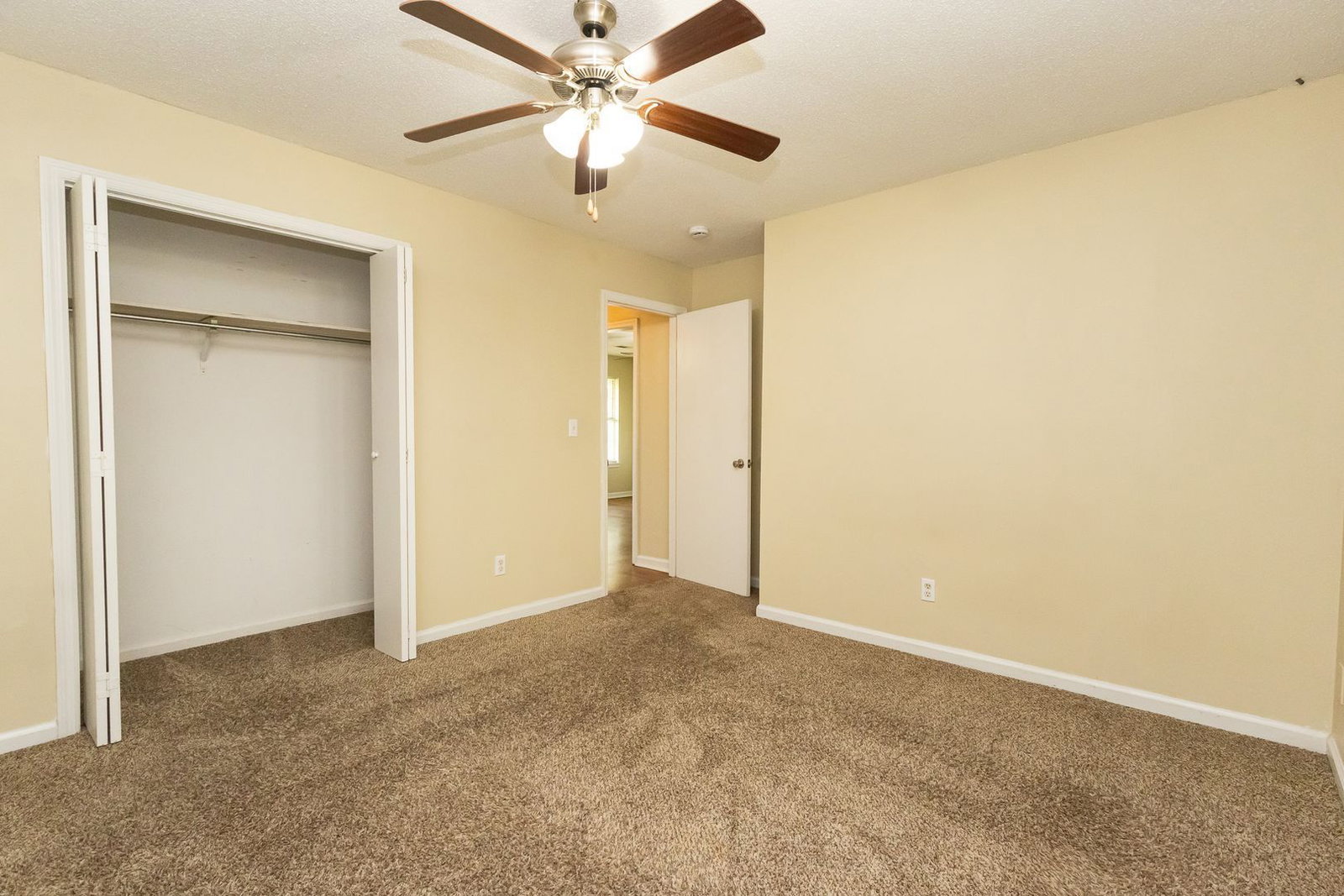 Gallery Image 16