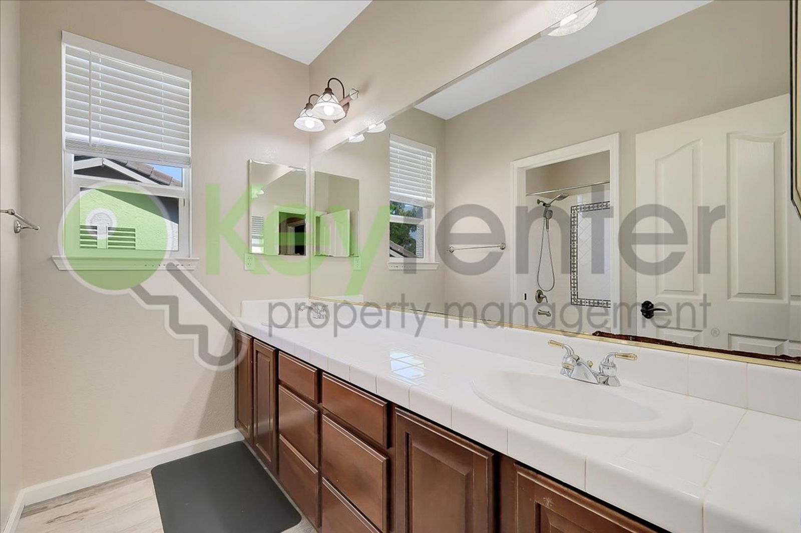Gallery Image 52