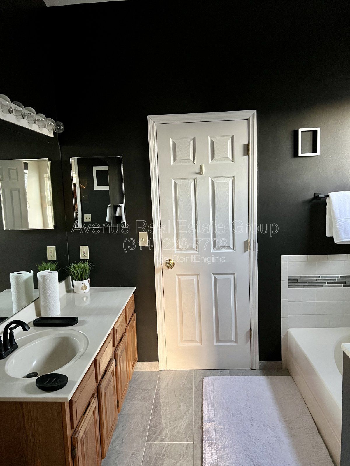 Gallery Image 14
