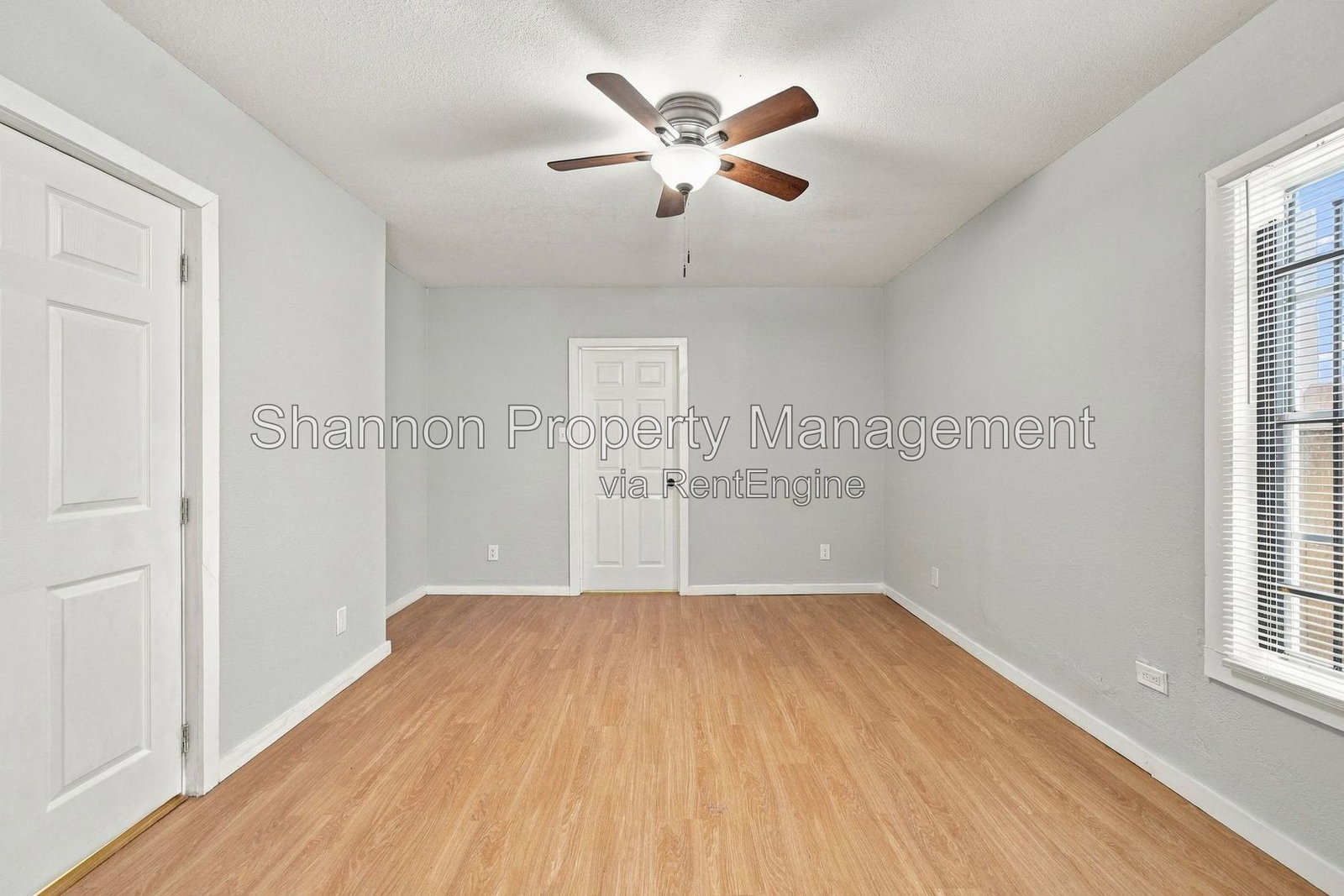 Gallery Image 17