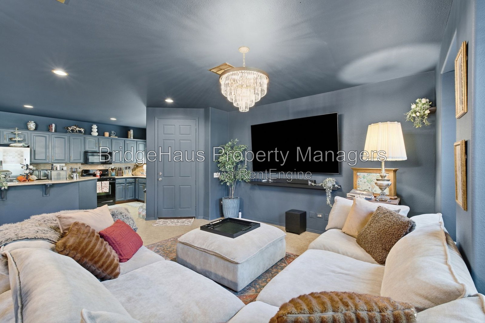 Gallery Image 0
