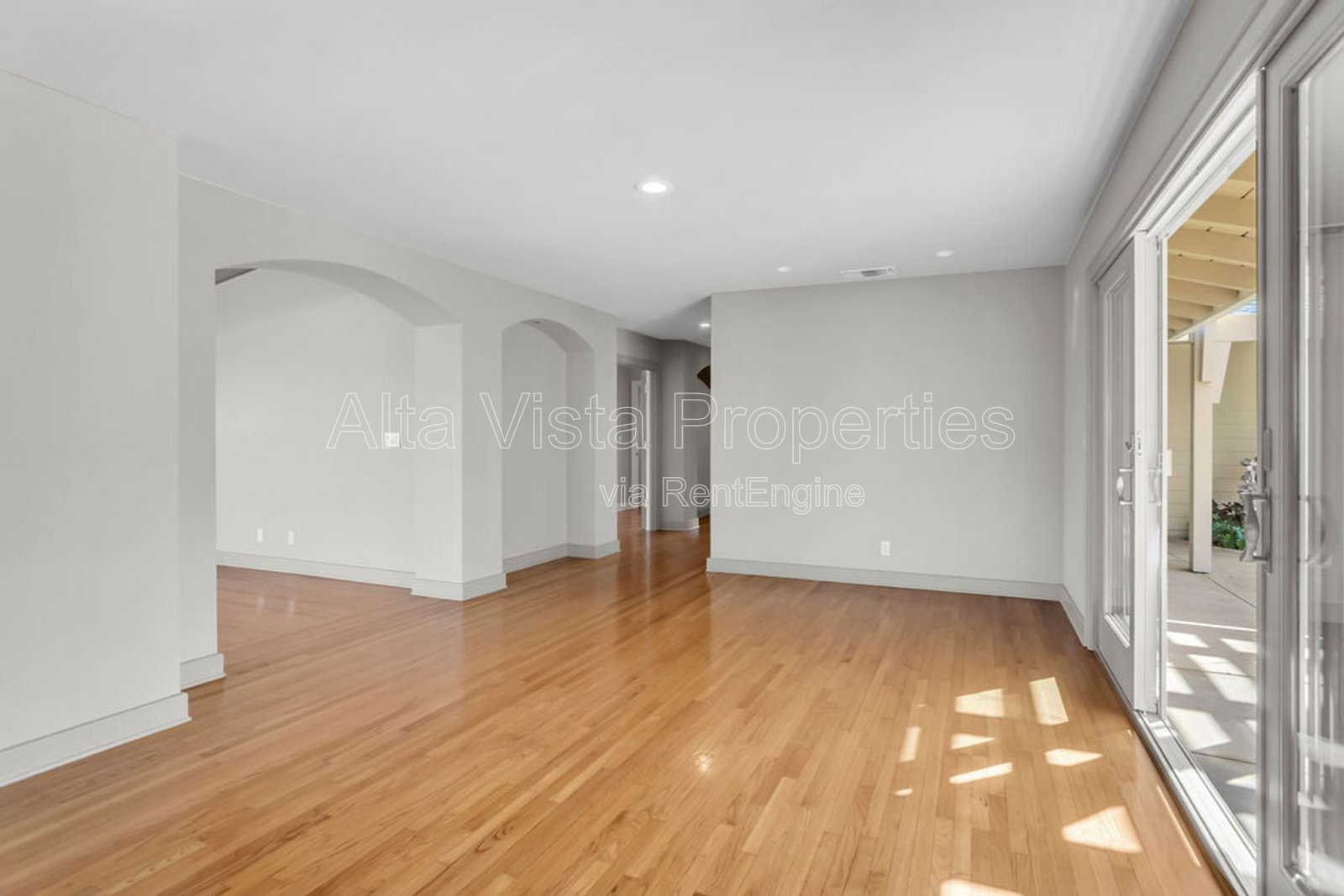 Gallery Image 17