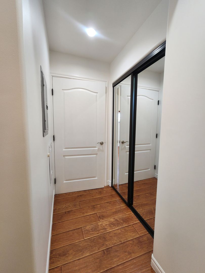 Gallery Image 16