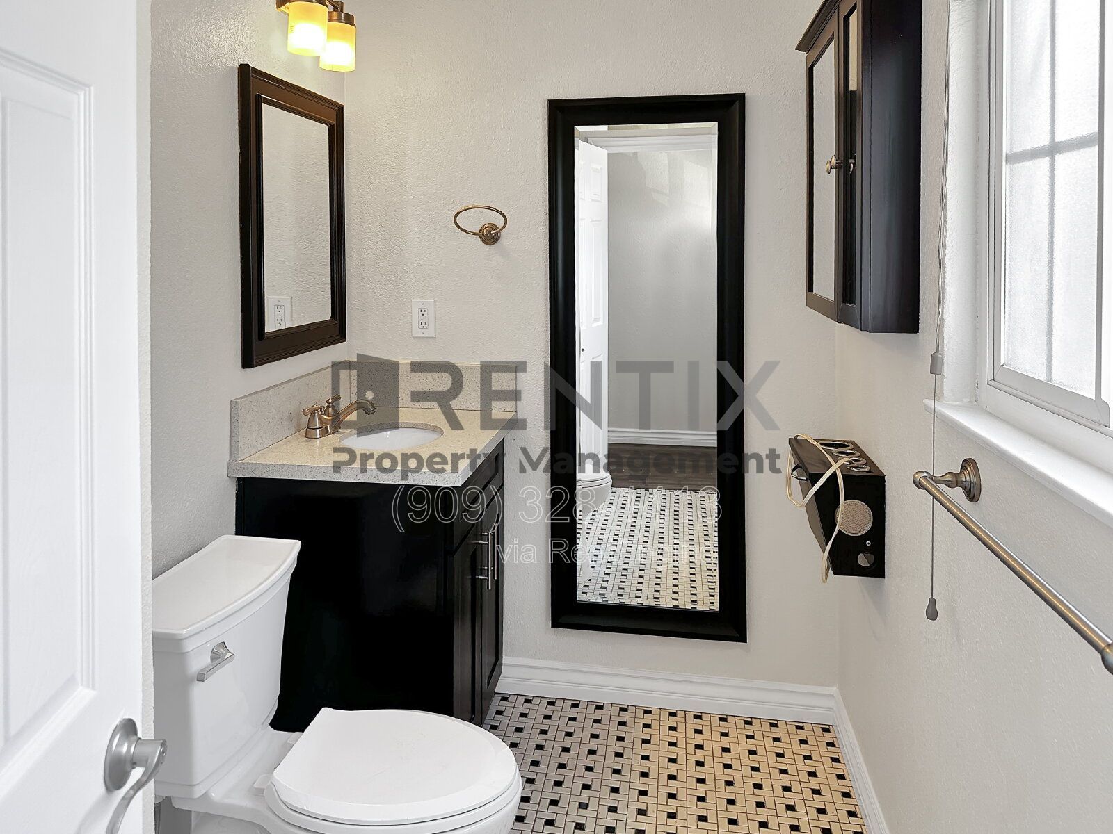 Gallery Image 17