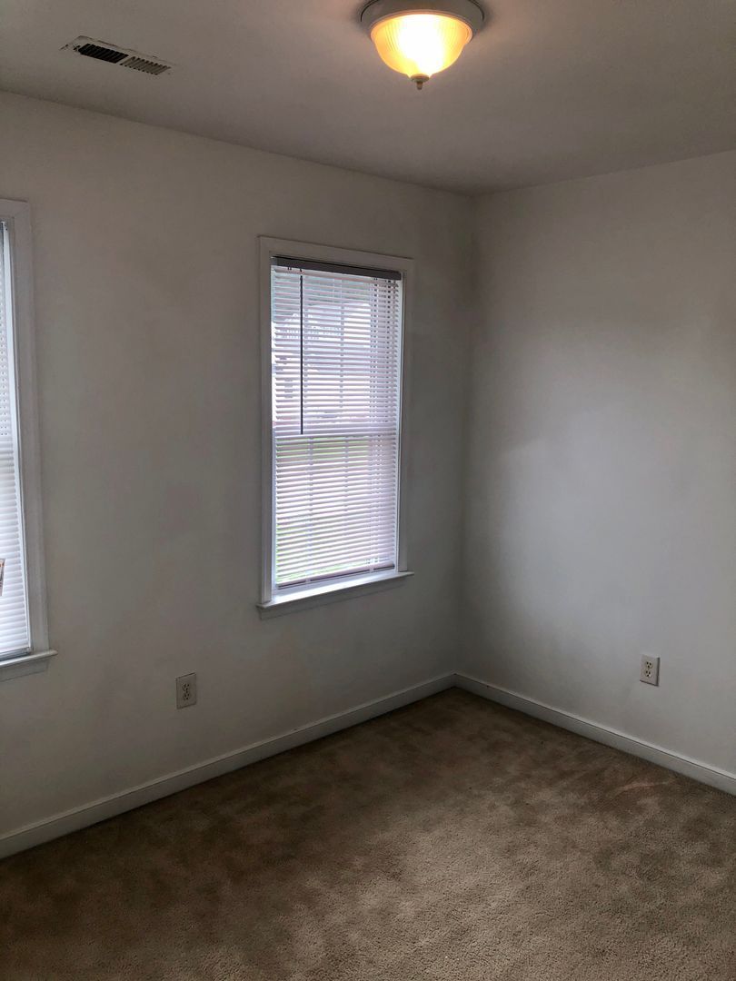 Gallery Image 27