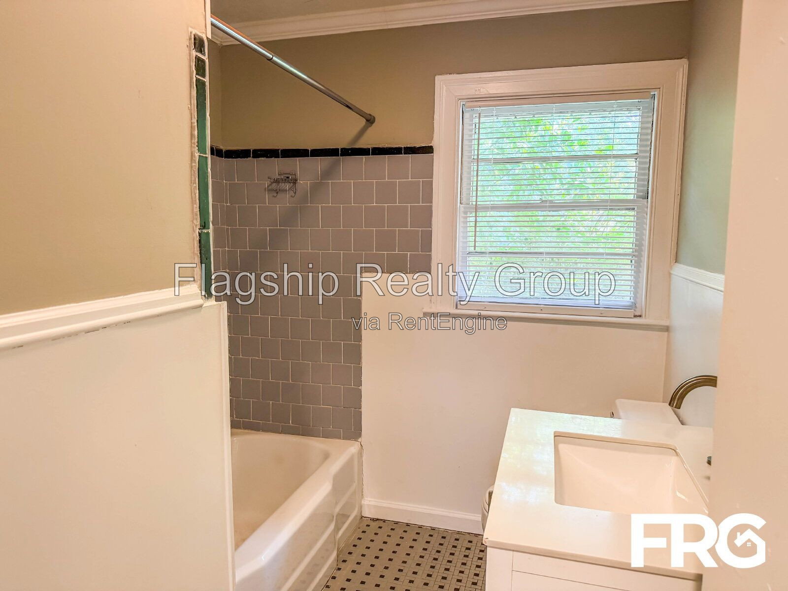 Gallery Image 21