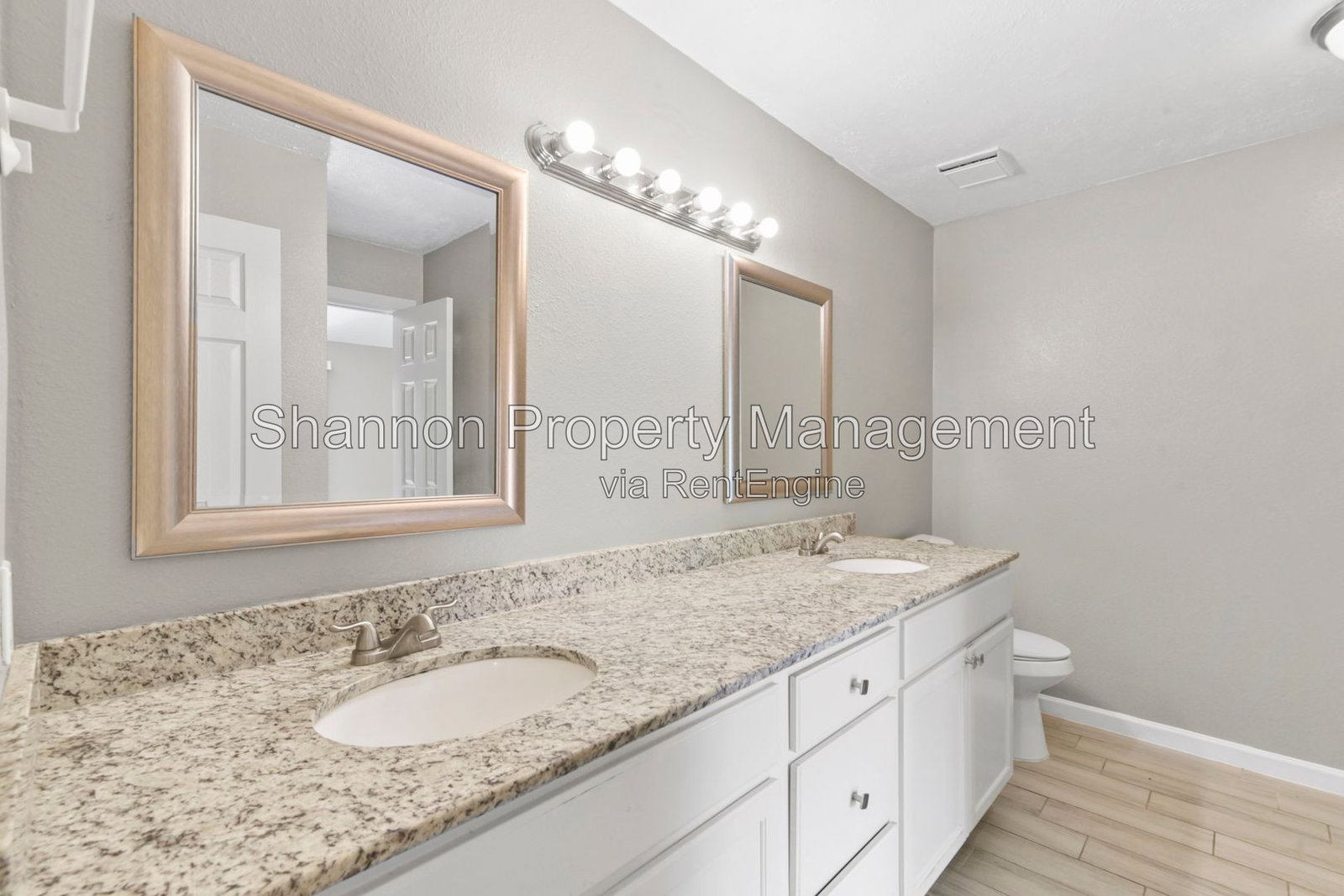 Gallery Image 18