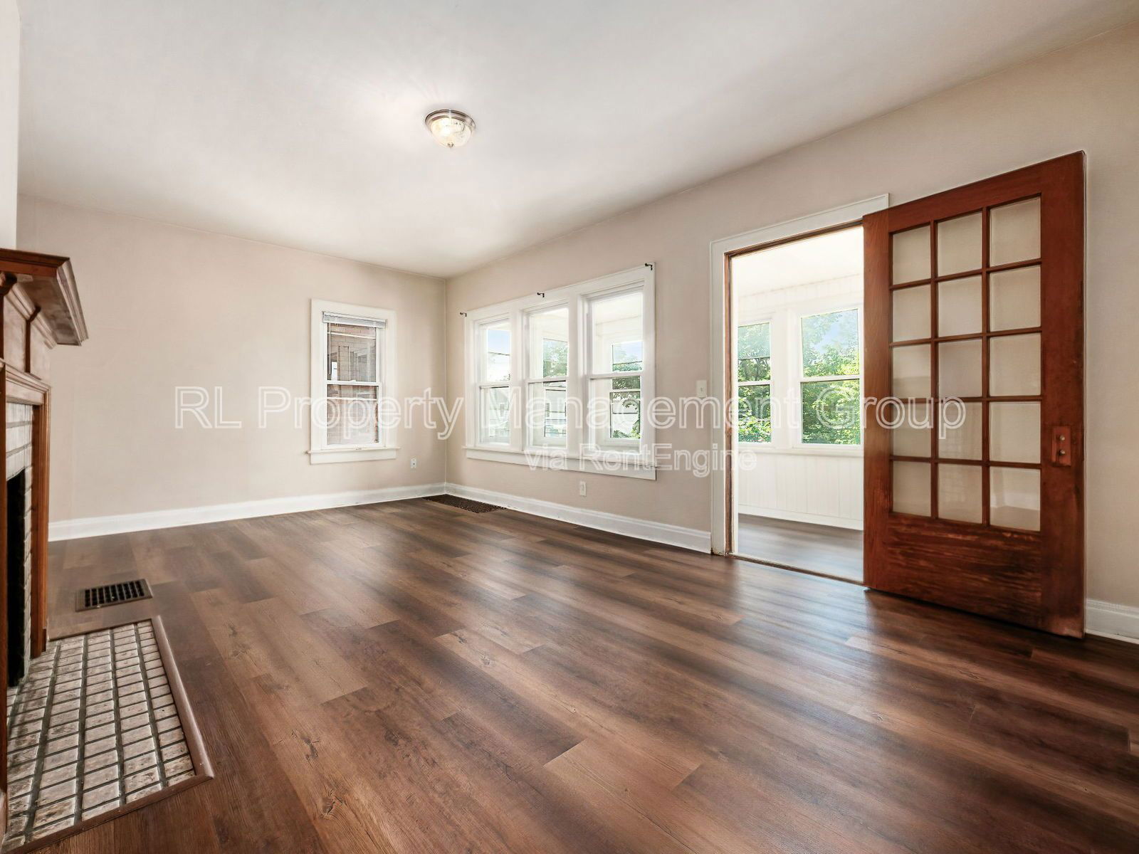 Gallery Image 11