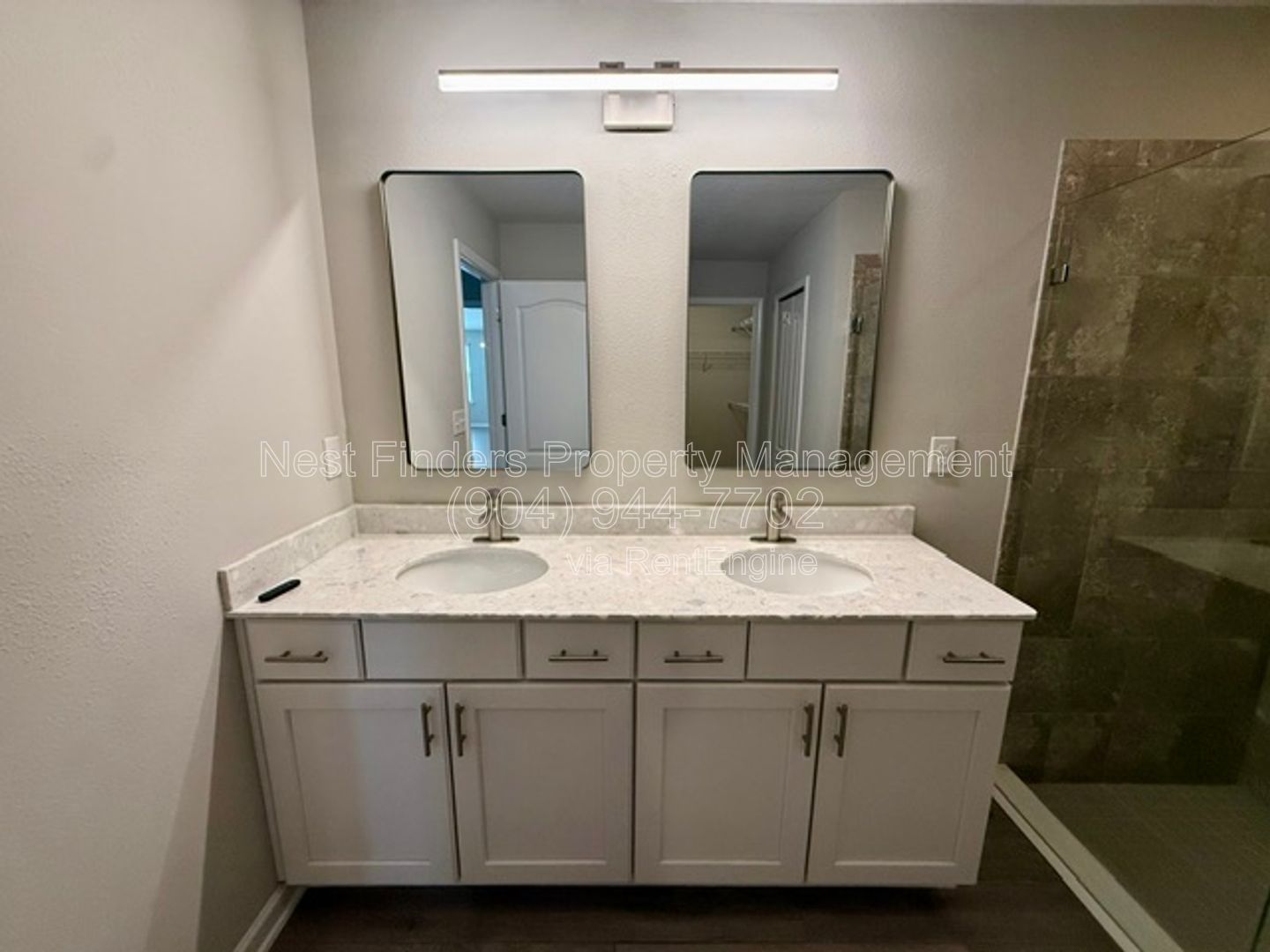 Gallery Image 18