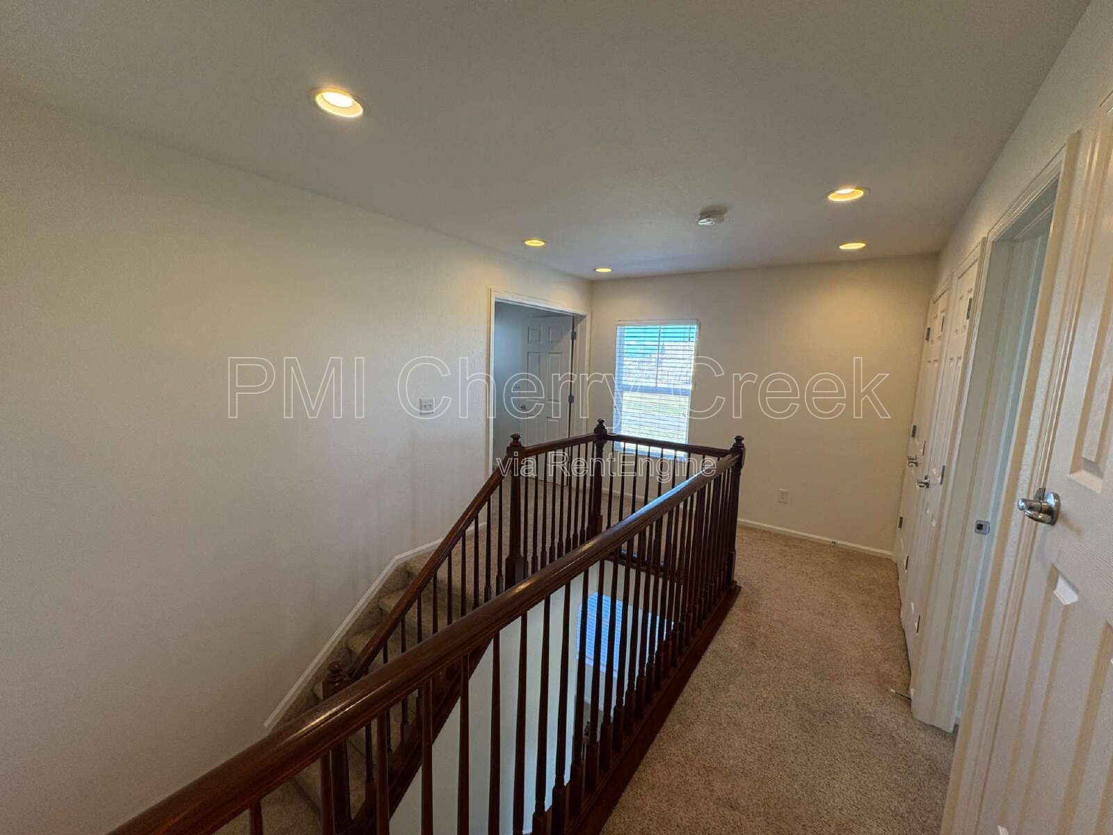 Gallery Image 31