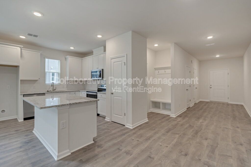 Gallery Image 17