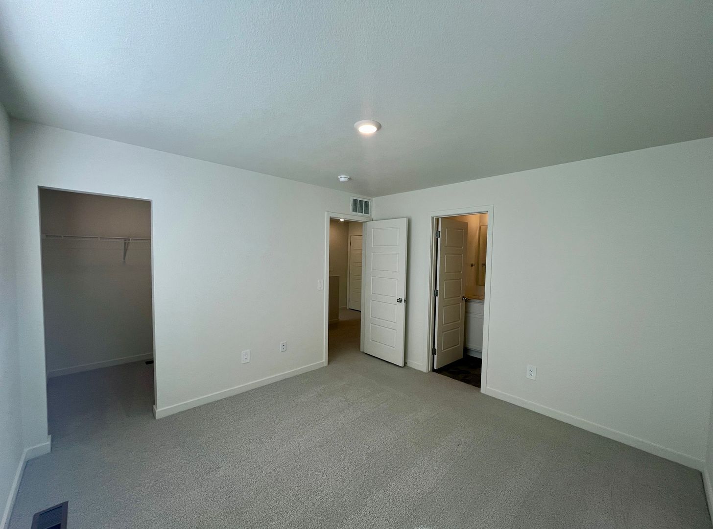 Gallery Image 16