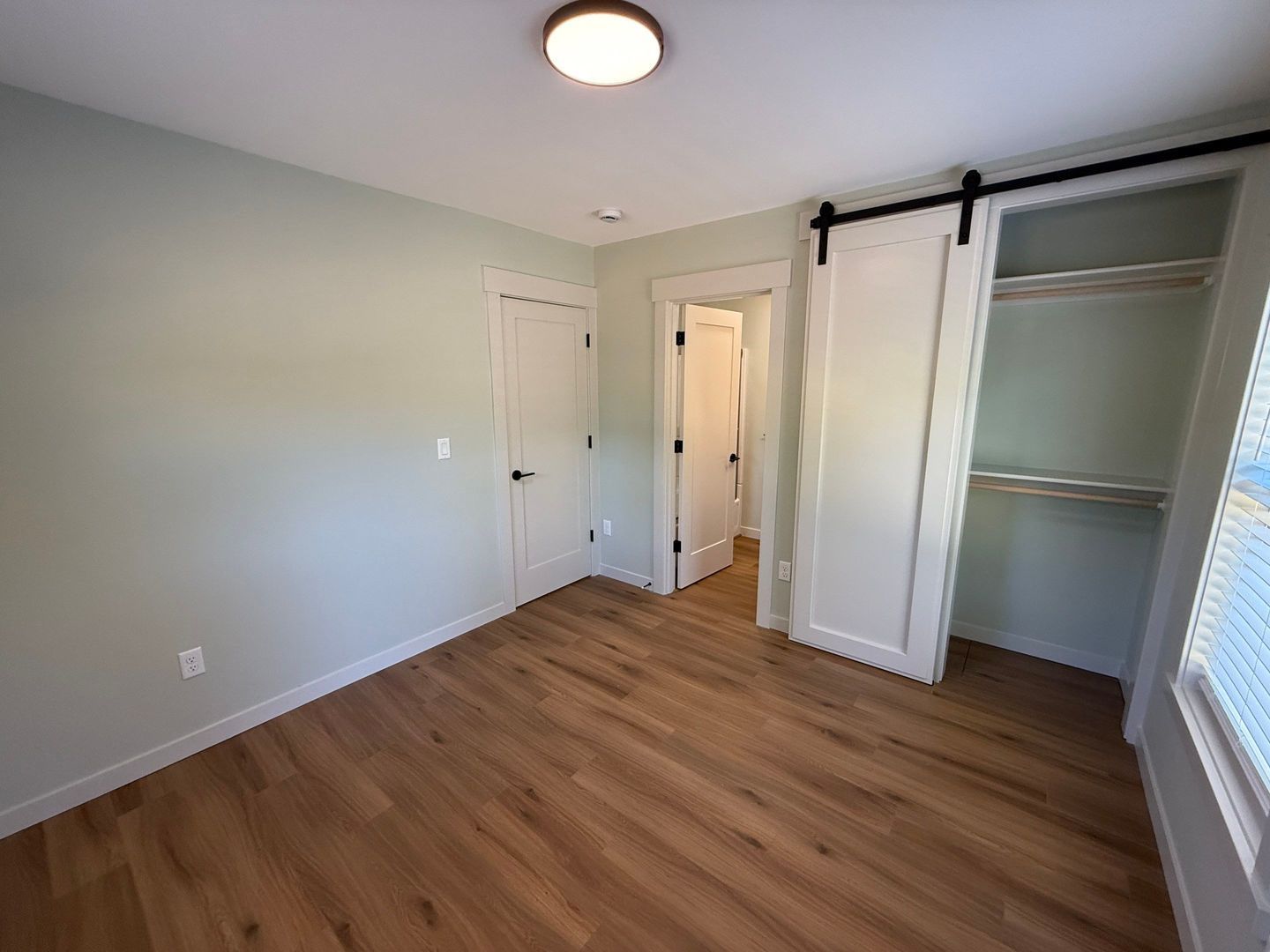 Gallery Image 12