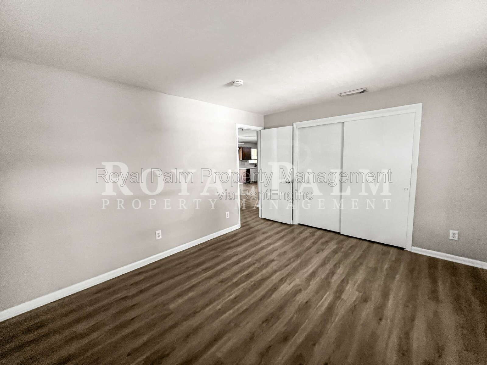Gallery Image 14