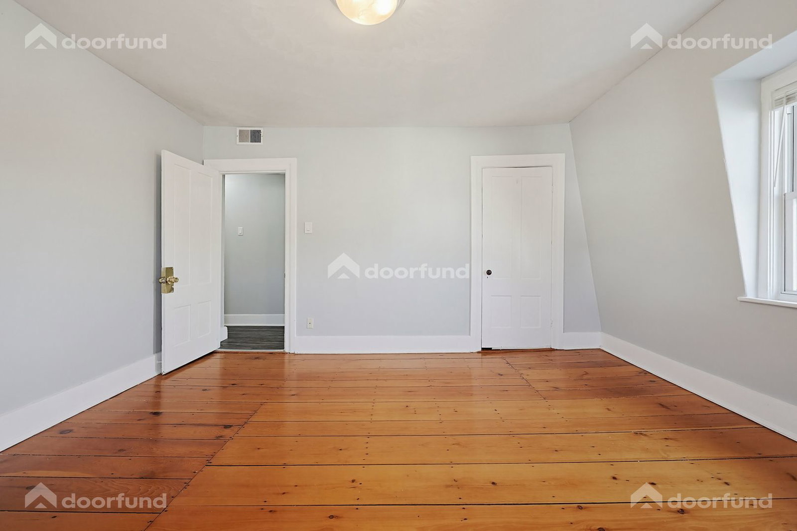 Gallery Image 48
