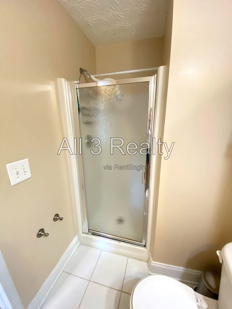 Gallery Image 37