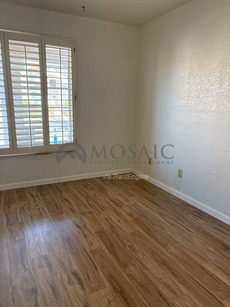 Gallery Image 22