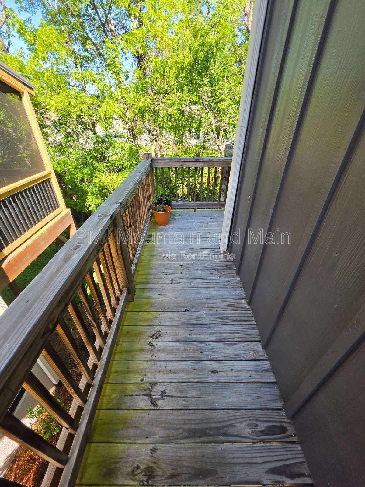 Gallery Image 15