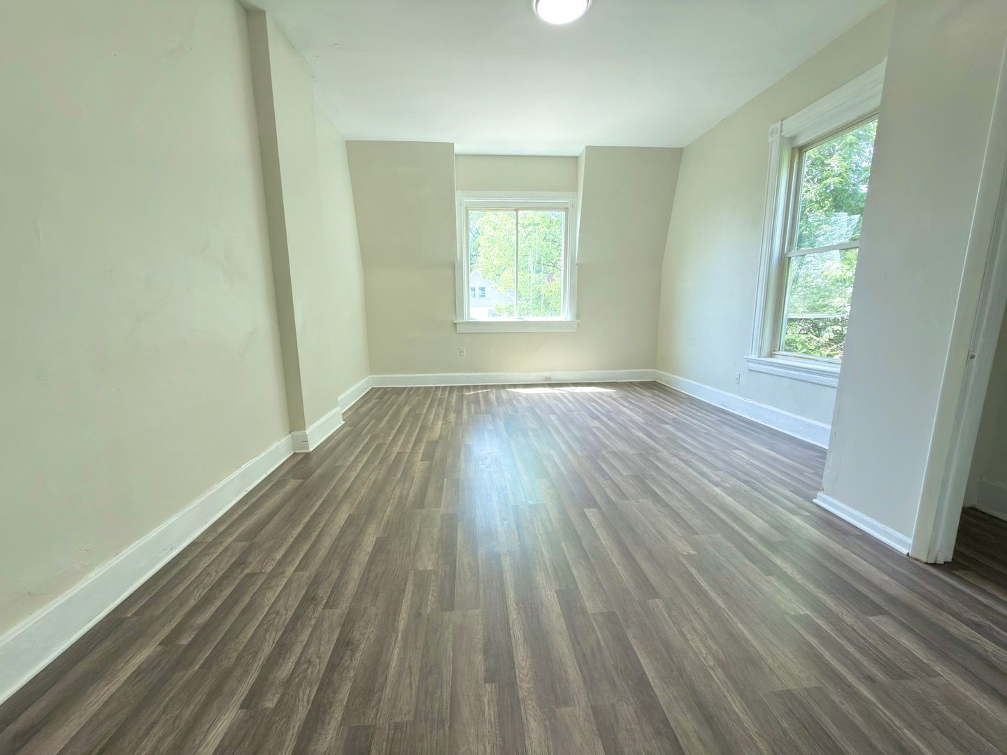 Gallery Image 18