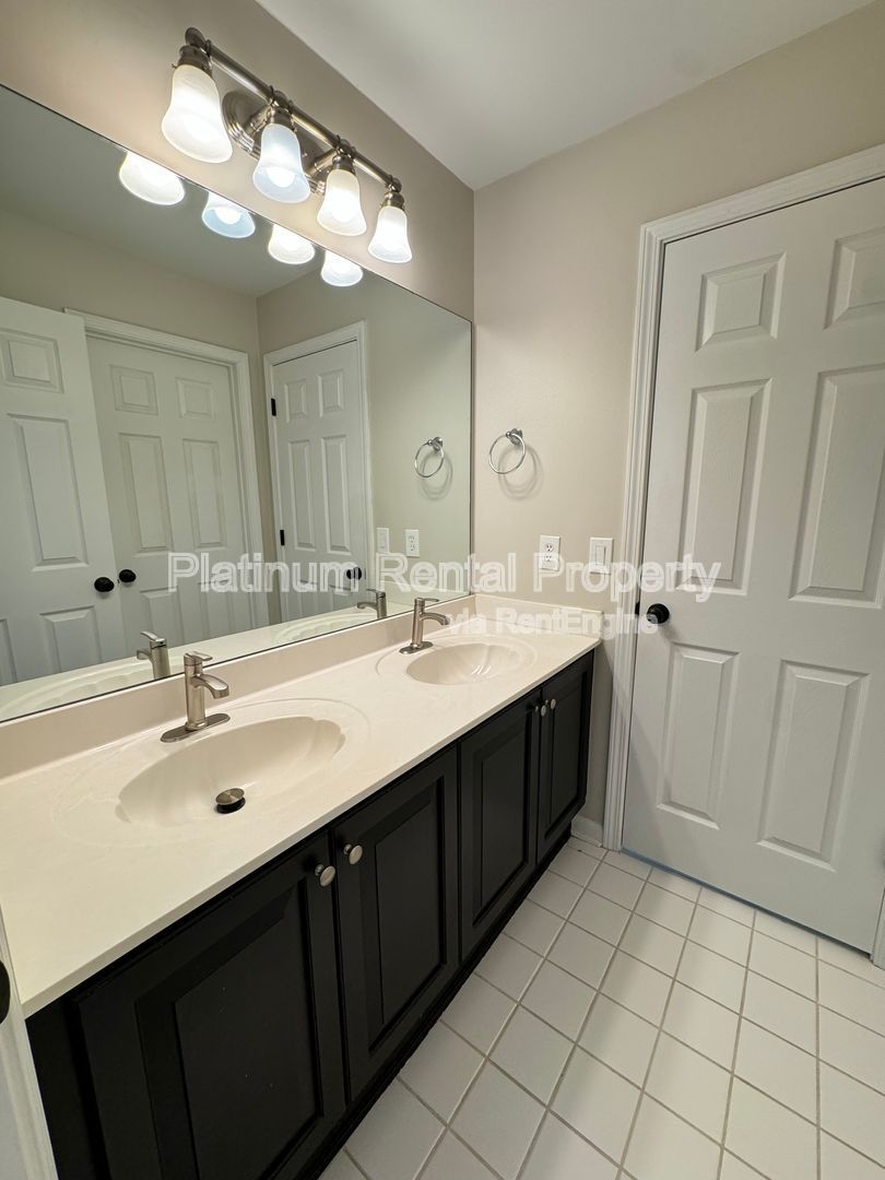Gallery Image 54