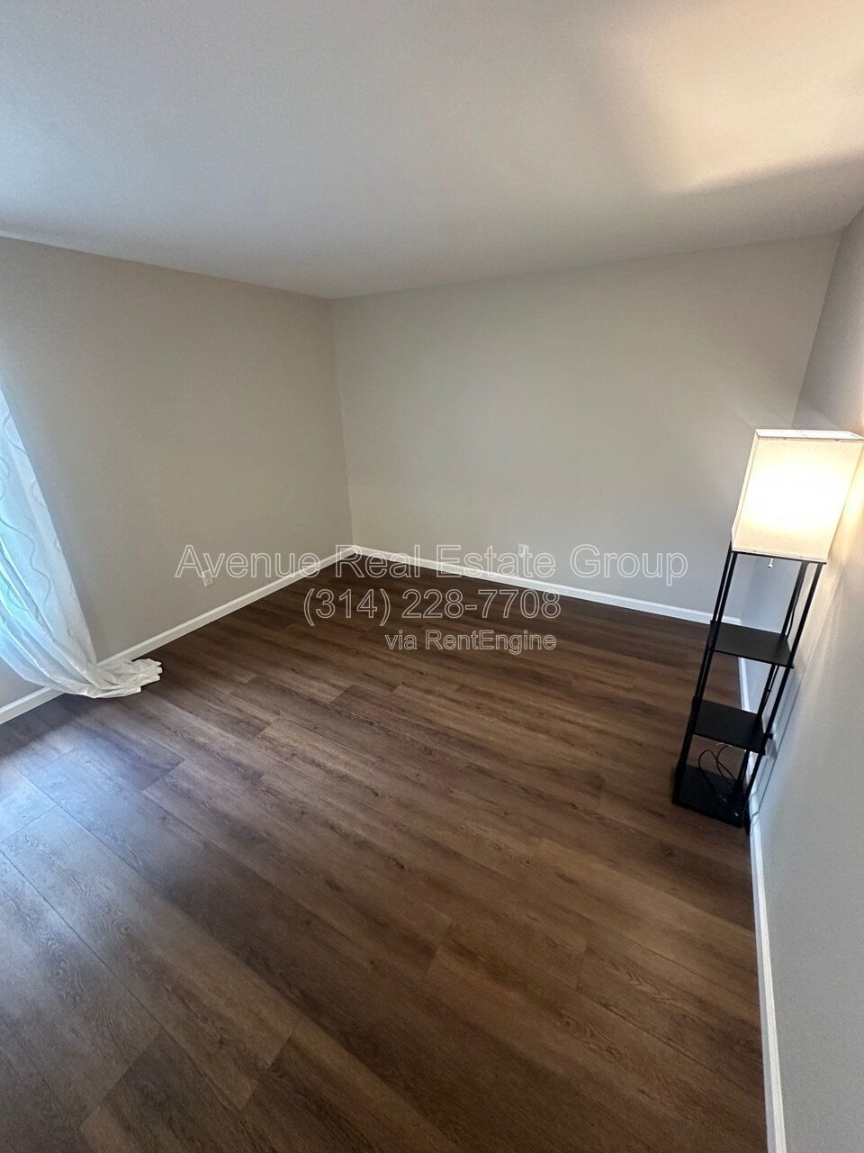 Gallery Image 13