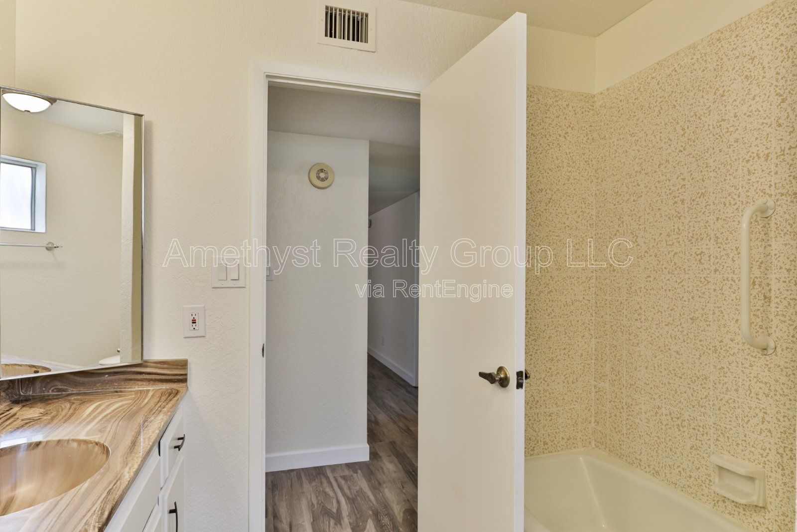 Gallery Image 21