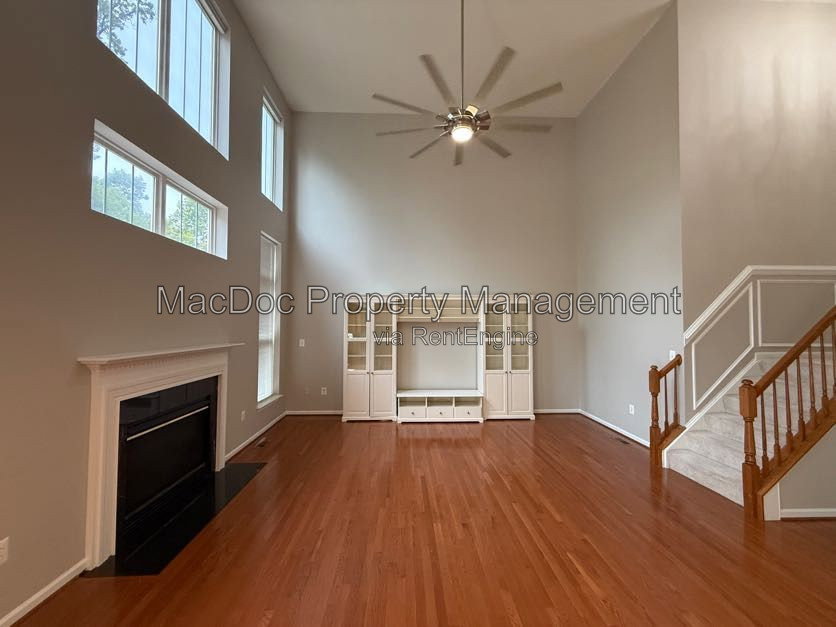 Gallery Image 37