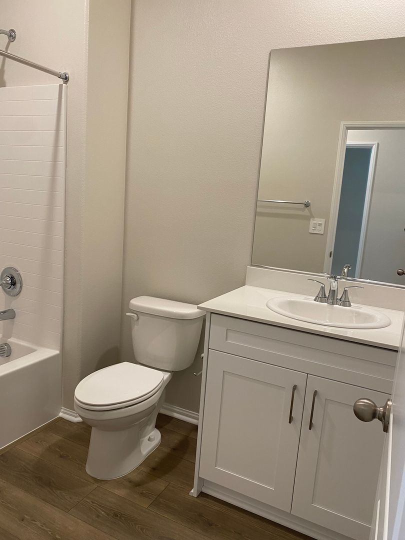 Gallery Image 13