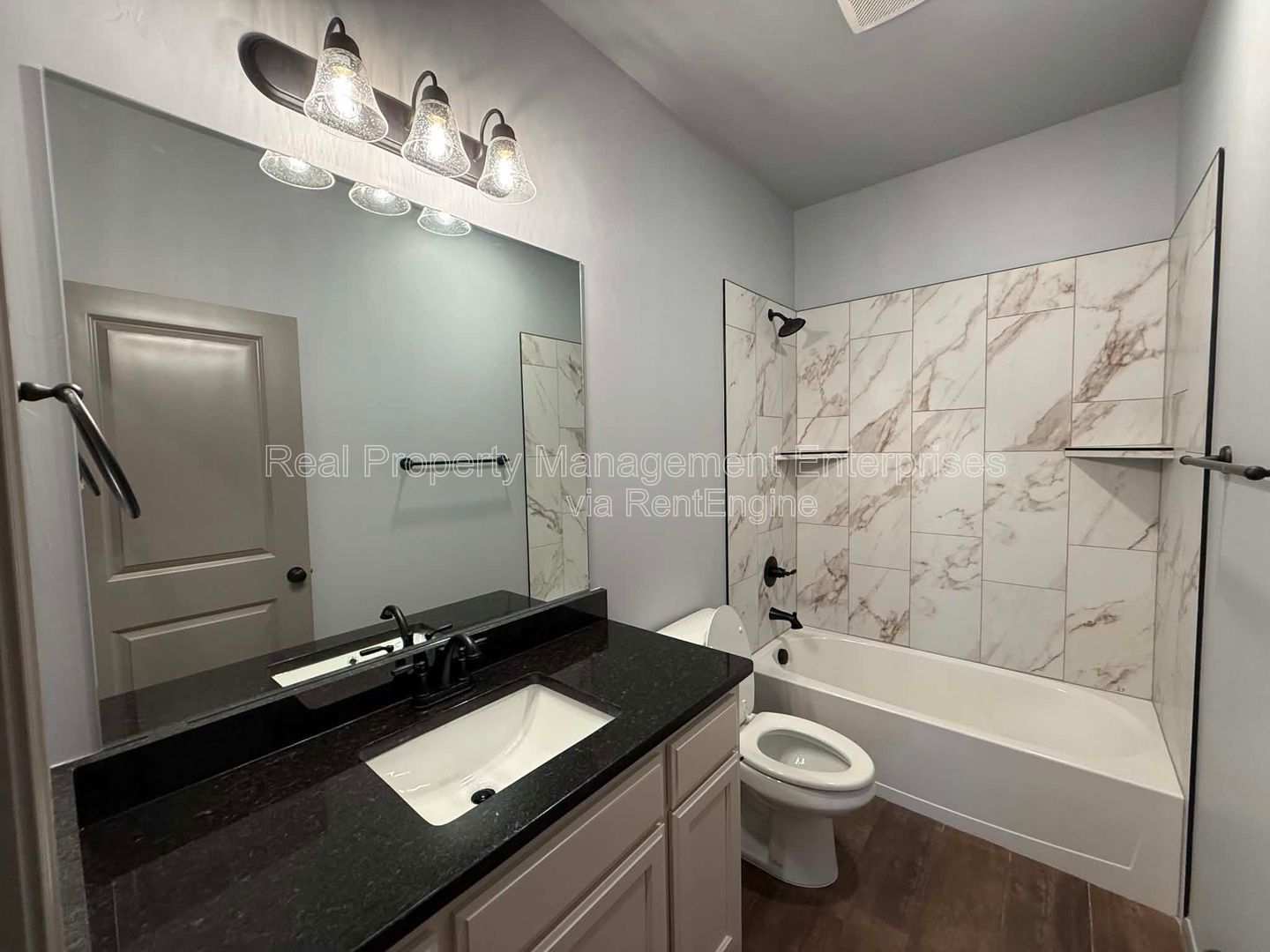 Gallery Image 16