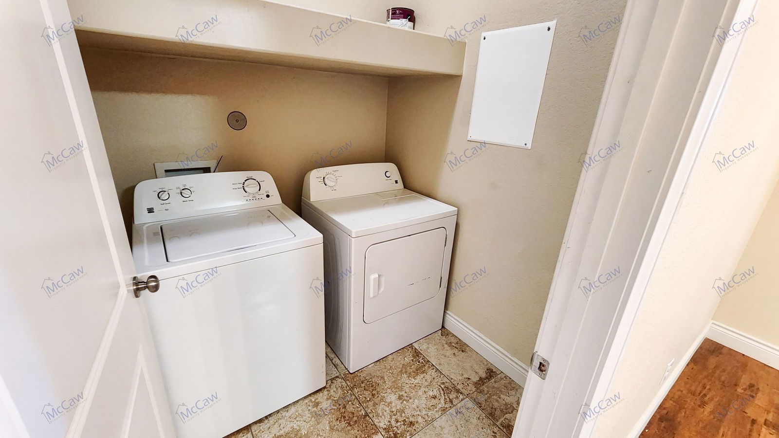 Gallery Image 18