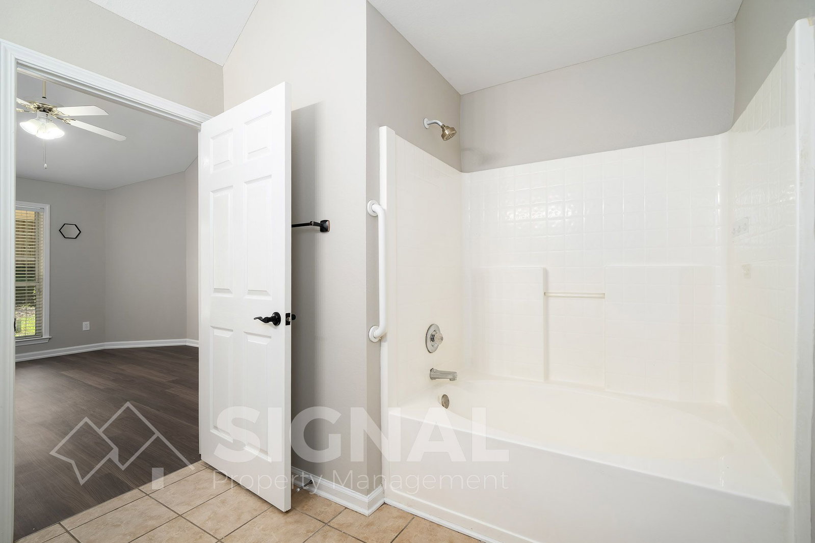 Gallery Image 17