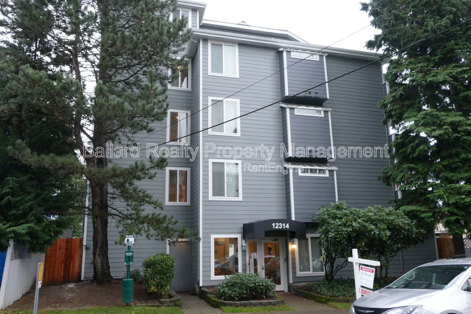 Gallery Image 0