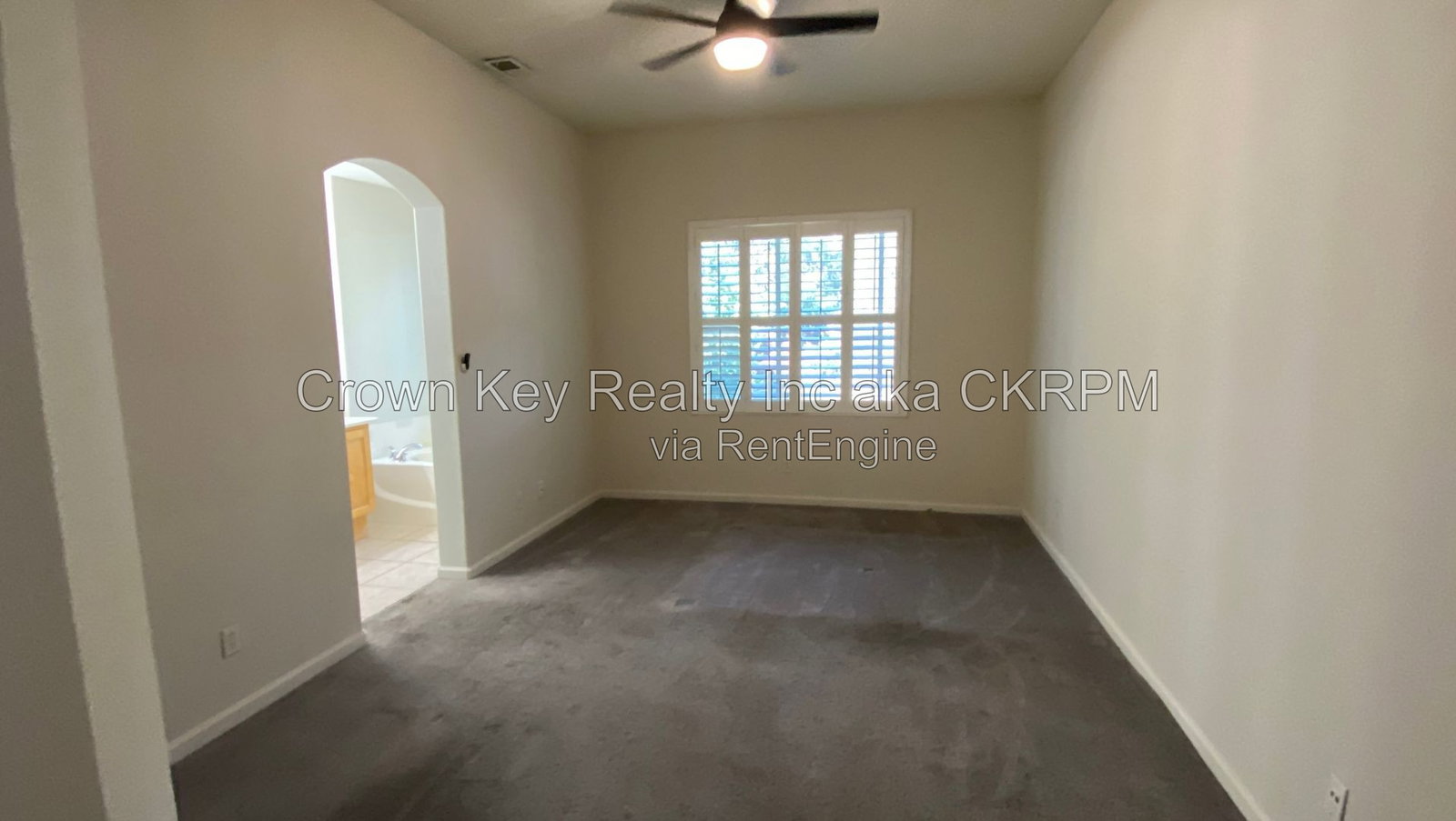 Gallery Image 16