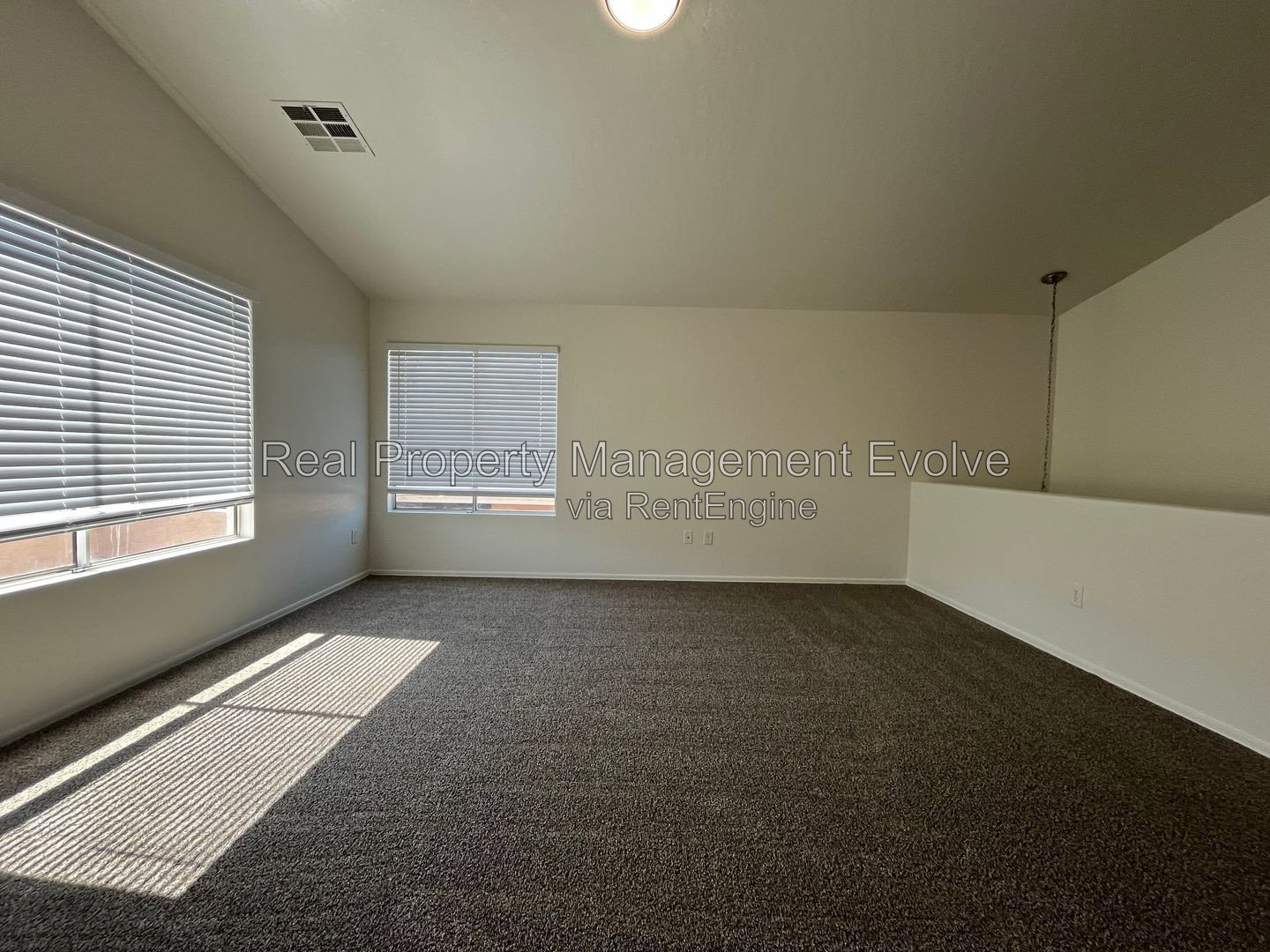 Gallery Image 18