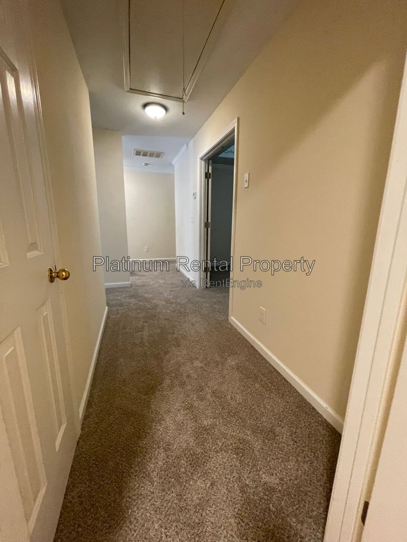Gallery Image 96