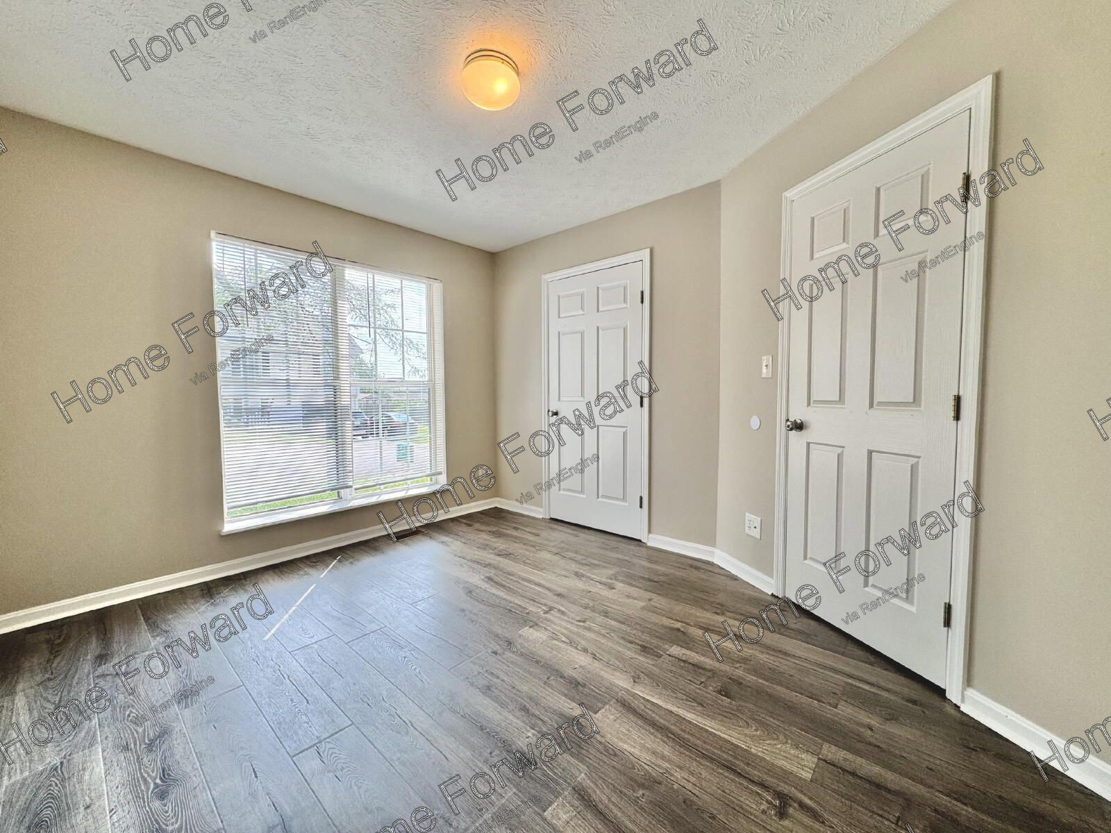 Gallery Image 19