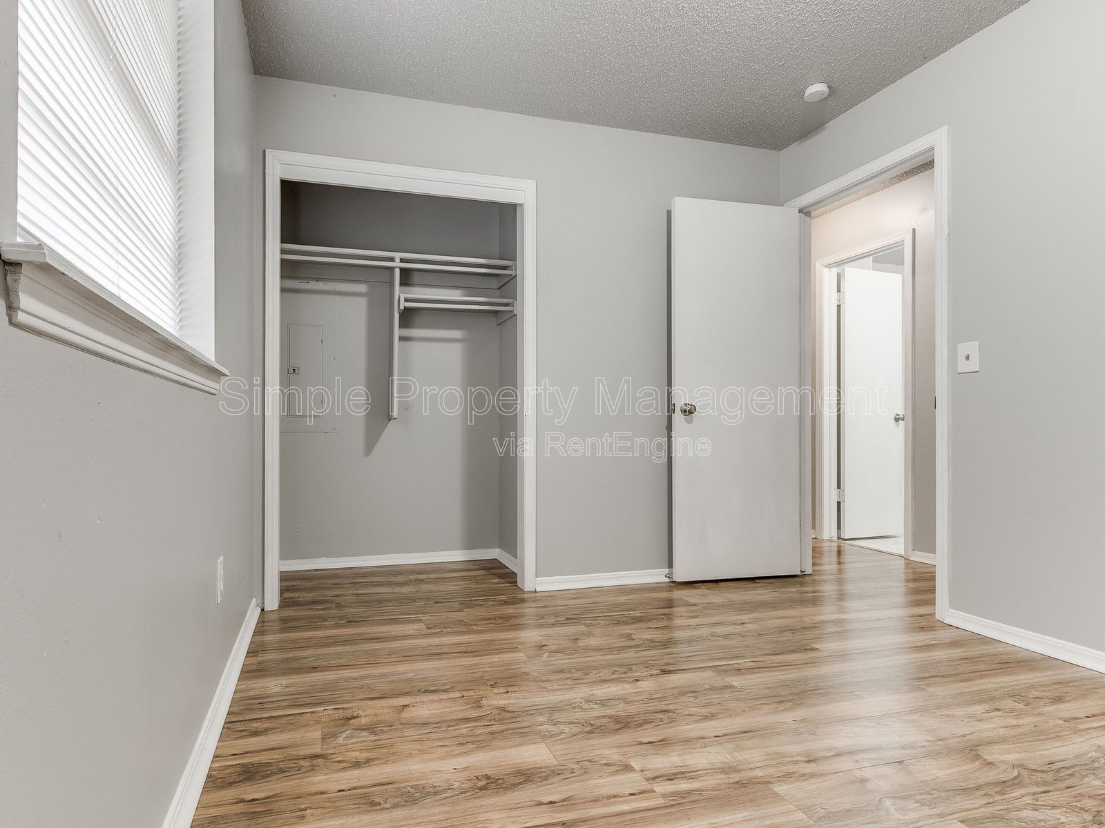 Gallery Image 18