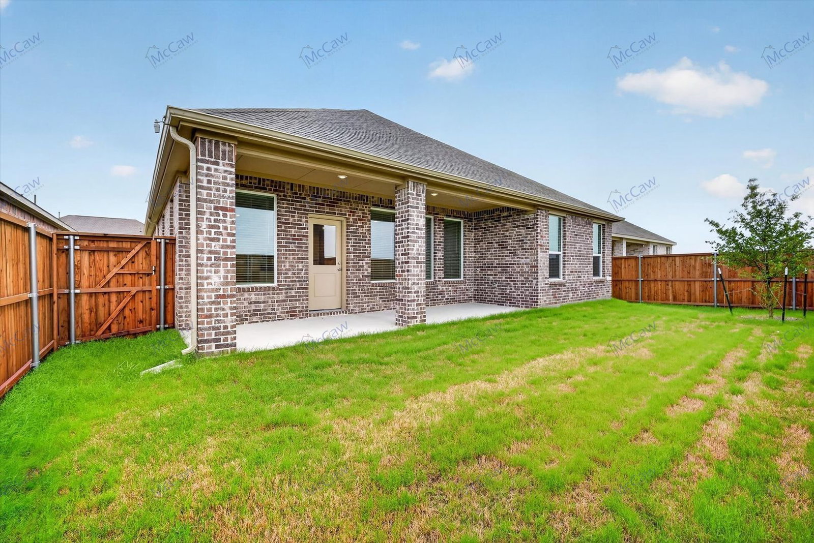 Gallery Image 14