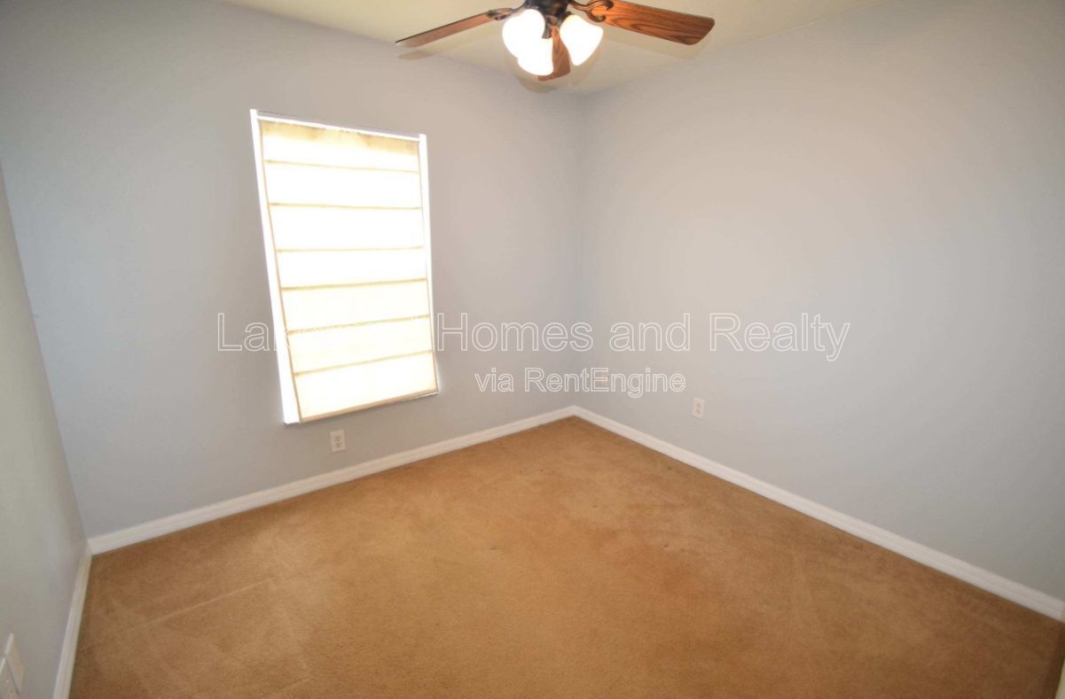 Gallery Image 17