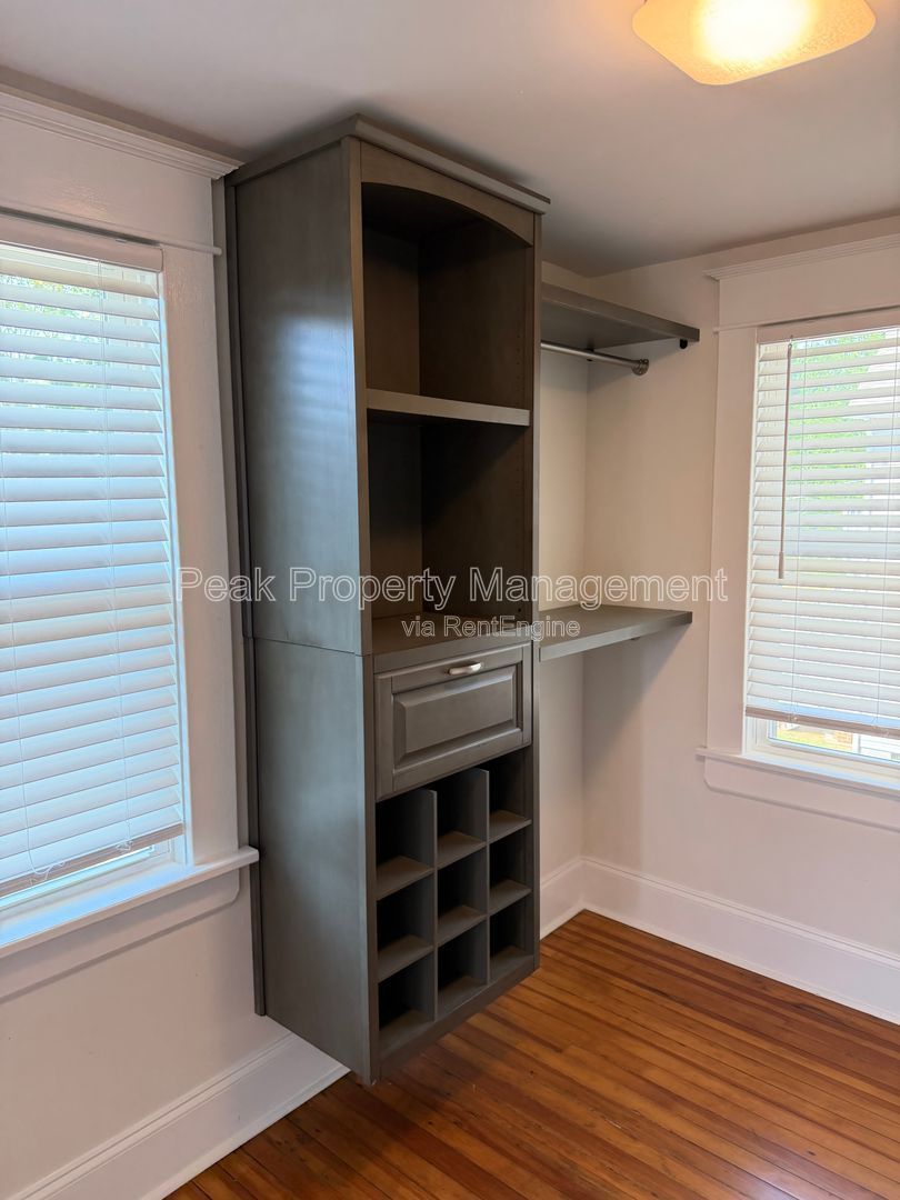 Gallery Image 31