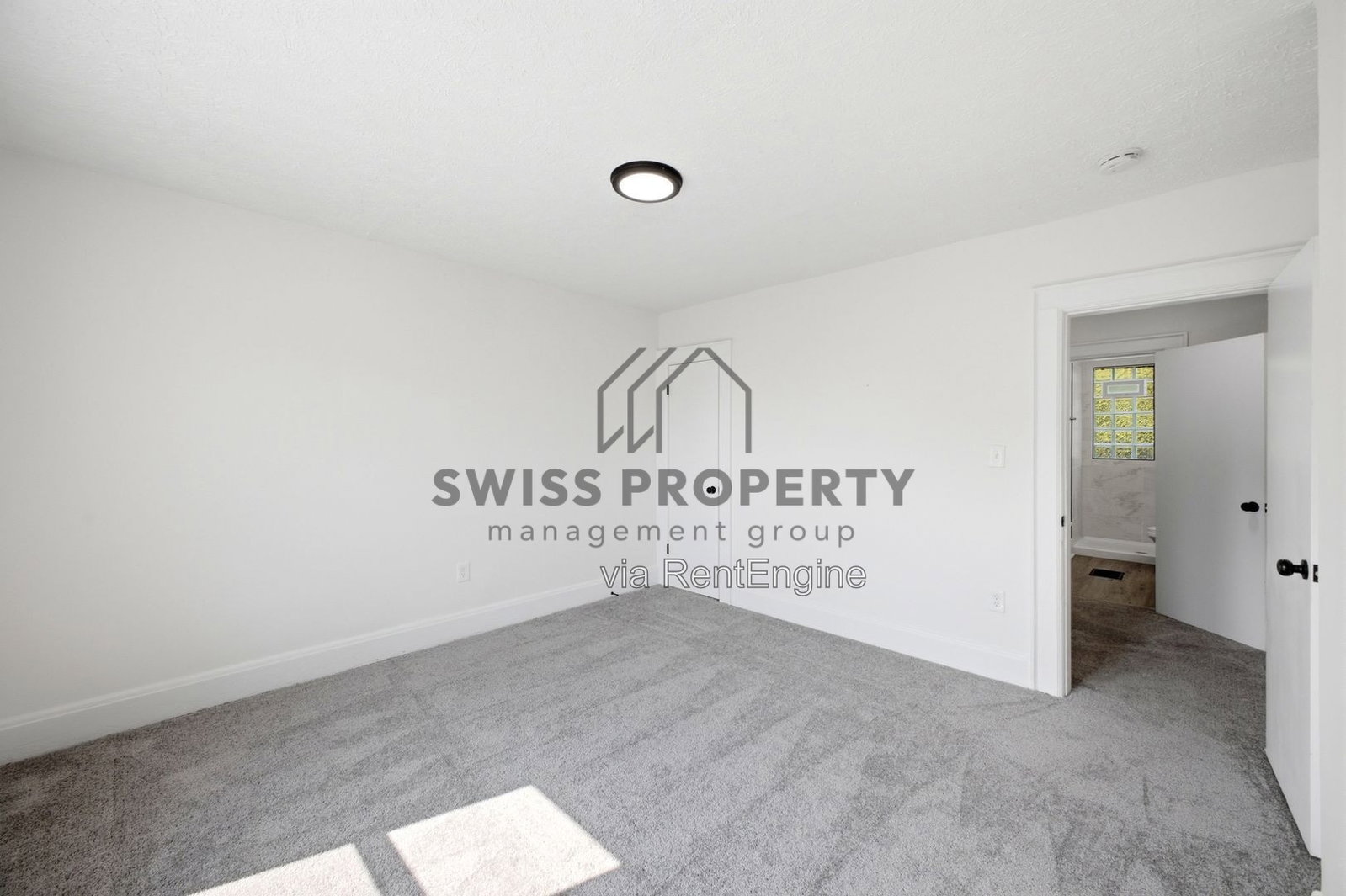 Gallery Image 16