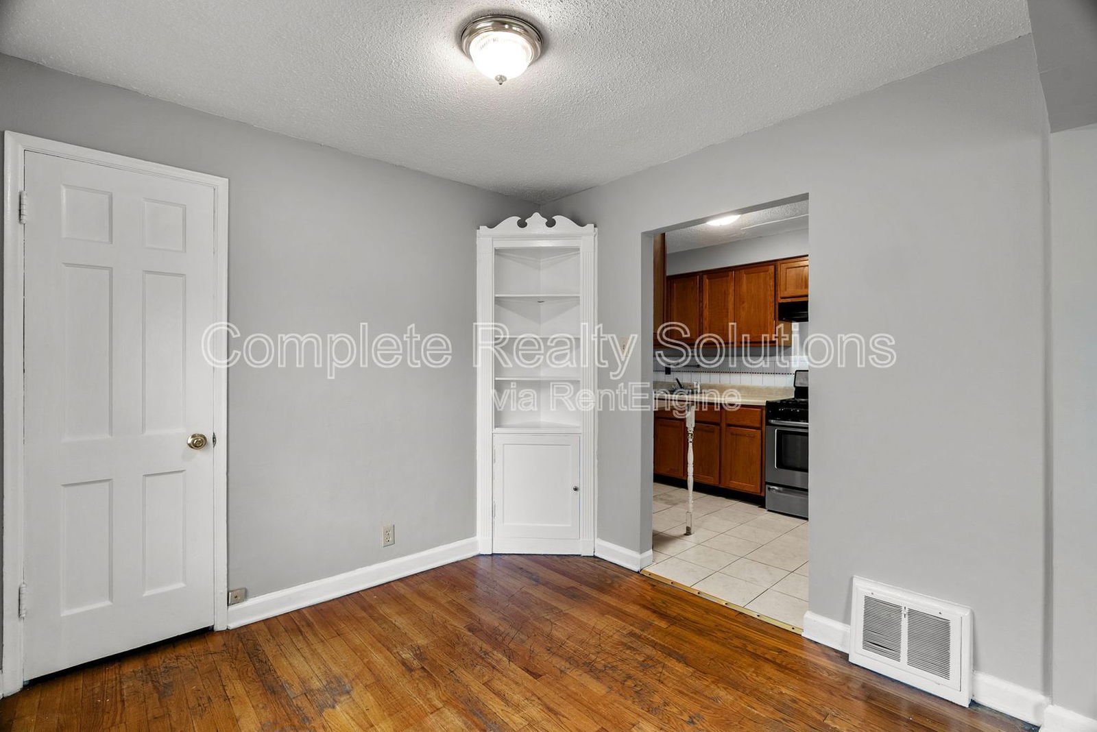 Gallery Image 13