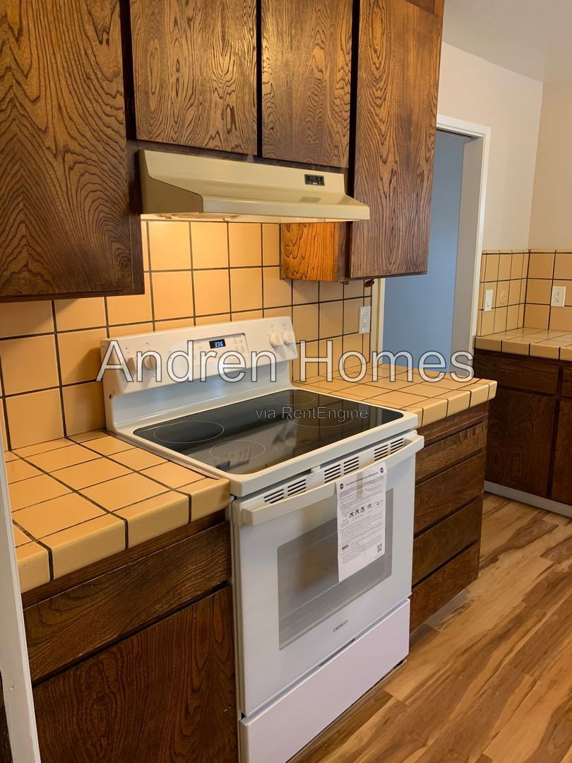 Gallery Image 15