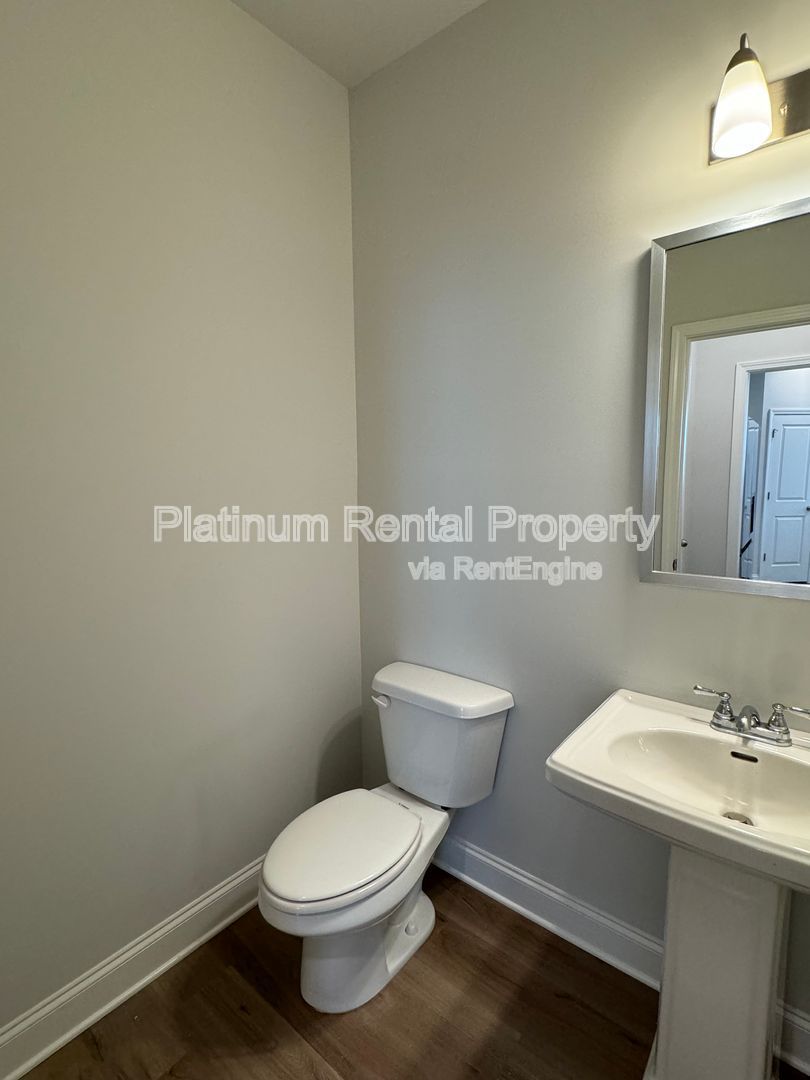 Gallery Image 16