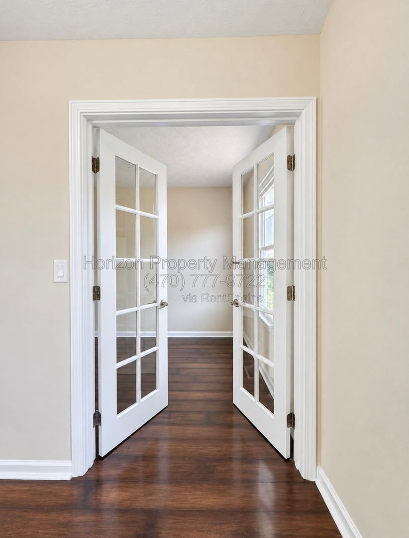 Gallery Image 19