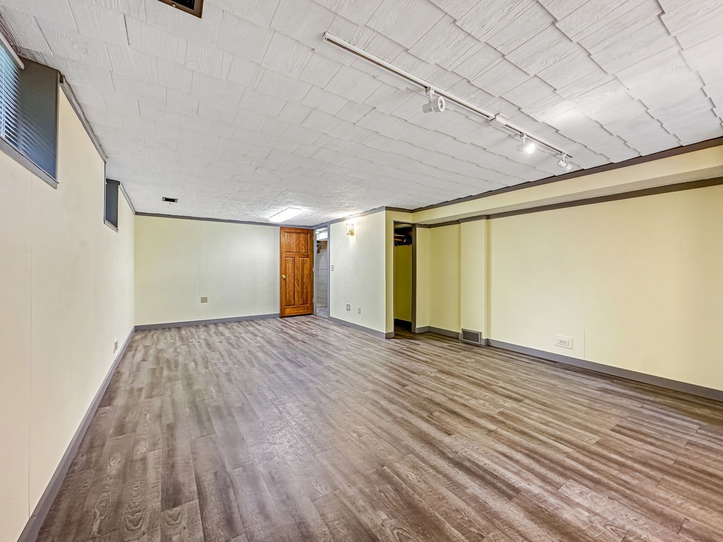 Gallery Image 12