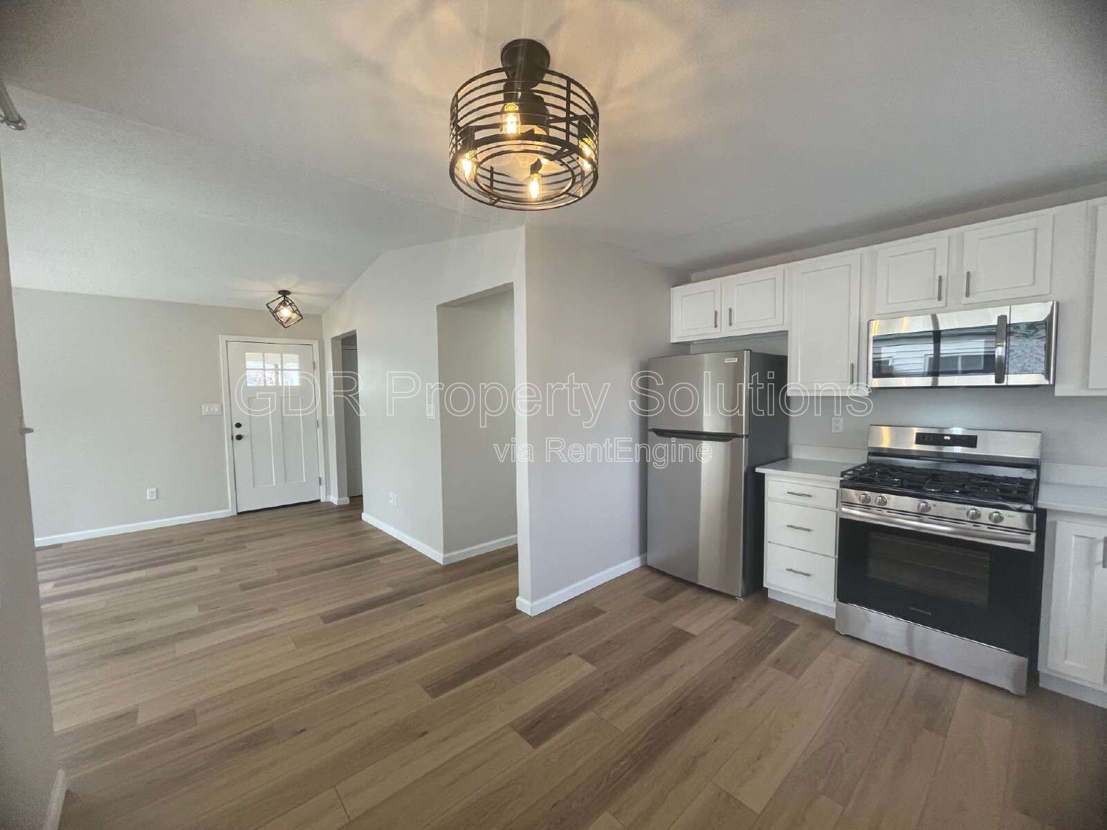 Gallery Image 15
