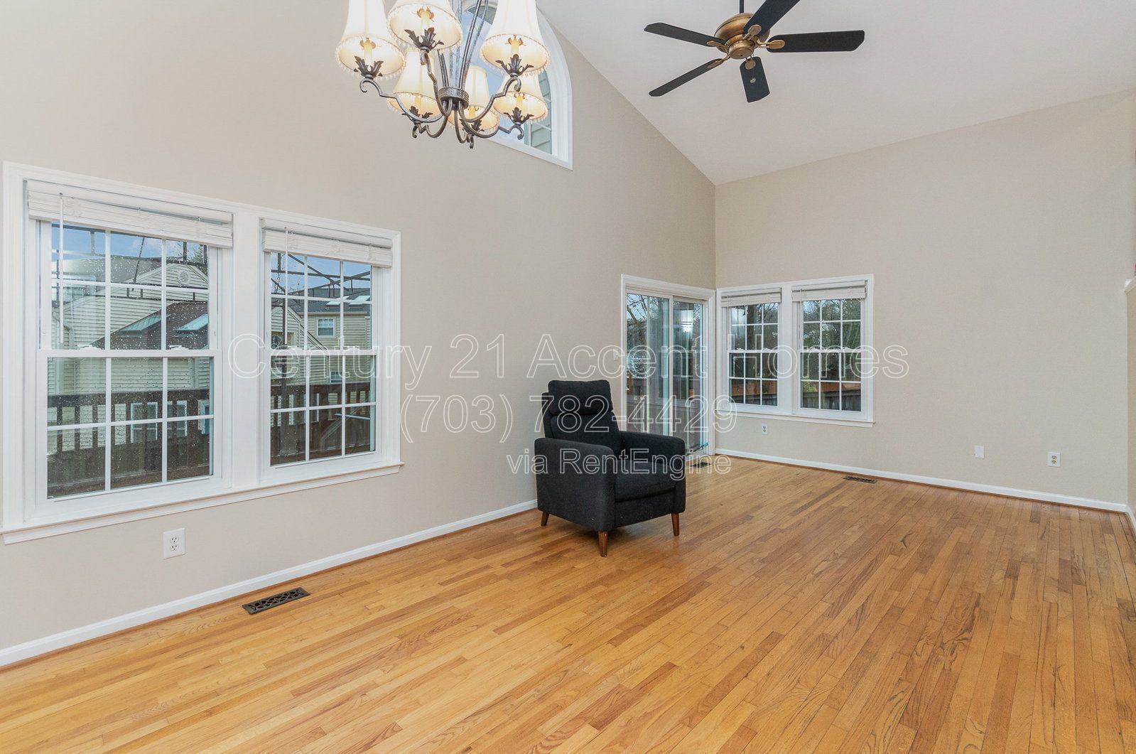 Gallery Image 16